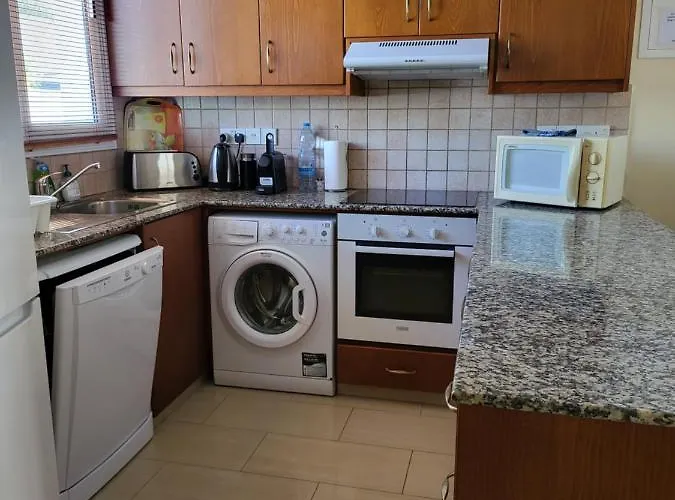 Joia Αγία Νάπα